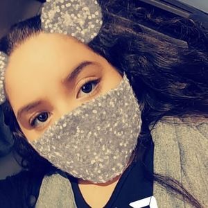 Meet your Posher, Paula